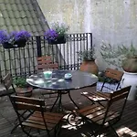 Holiday home Wijnpakhuis Den Bosch *